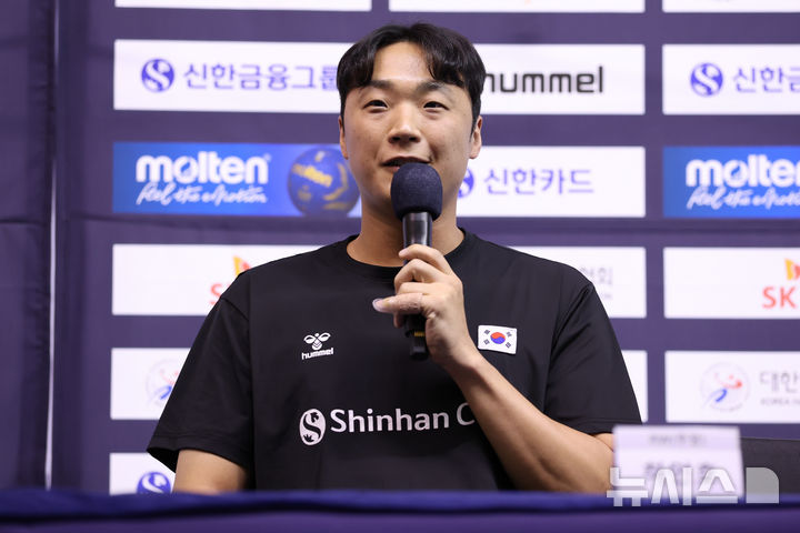 발언하는 하민호