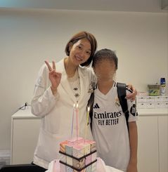 '고지용과 이혼' 허양임, 훌쩍 큰 아들과 맞은 생일…"광대 승천"