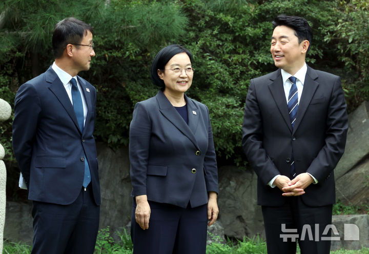 당정 "'사법통제부' 명칭, '불송치 사건 심사부'로 변경…경찰개혁 더 강력하게 진행" [뉴시스Pic]