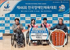 탁구 신유빈, 출국 전 장애인 대표팀에 깜짝선물 전달[나고야 AG]