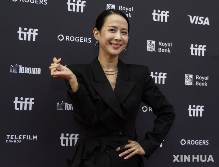 \'가능한 사랑\' TIFF 시사회 참석한 조여정