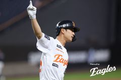 8연승 노리던 선두 KT, 한화와 무승부…'양석환 홈런' 두산, 삼성 격파(종합)