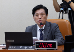 조승래 재경위원장 "대미투자, 국익 따라 판단…美 일방 지시 받는 관계 아니야"