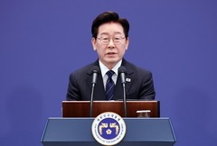 이 대통령 "연임 생각 전혀 없다…조작기소 특검, 기소 사건 처분 조항 삭제 바란다"(종합)
