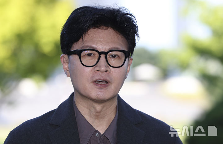 한동훈 "김승원 성추행 현장에 與 의원들 있었다…의원직 사퇴해야"(종합)