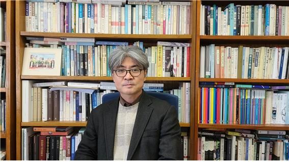 제37회 김환태평론문학상에 손정수 문학평론가