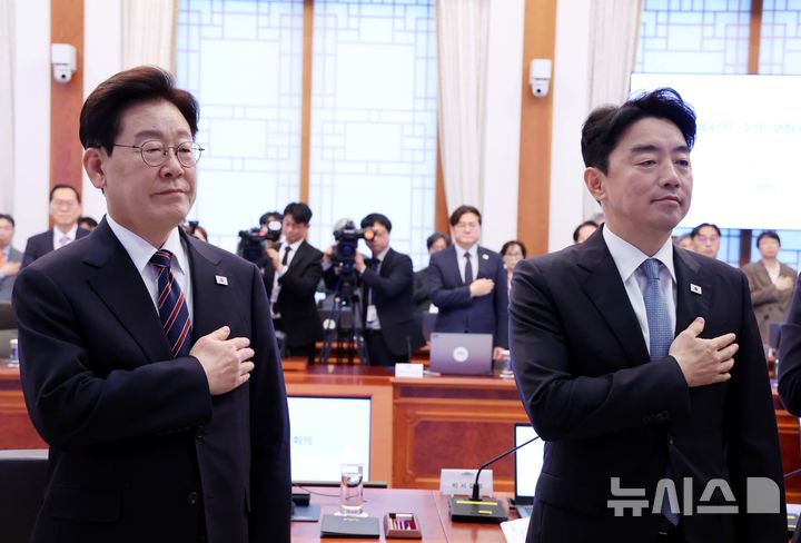이재명 대통령, "국정 책임자로서 무거운 책임감, 낮은 자세로 국정 세밀히 다듬을 것" [뉴시스Pic]
