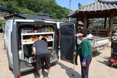 "식품 사막의 오아시스"…그들은 오늘도 달린다[같이의 가치]
