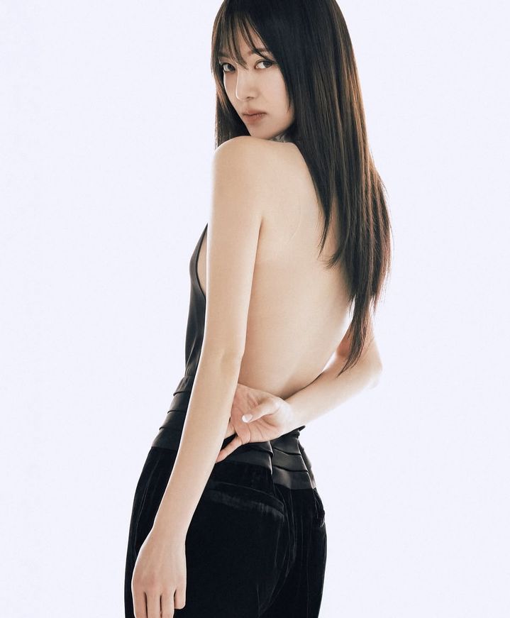 '효연한테서 김소연이 보인다' 직각어깨 백리스룩…다이어트 식단은