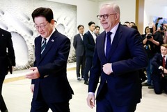 함께 이동하는 한-호주 정상