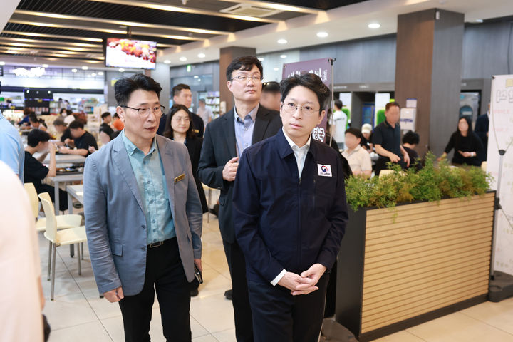 휴게소 직계약 시범사업 본격 착수…입점업체 모집