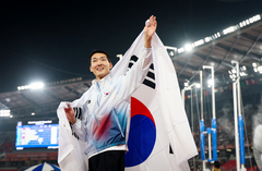 우상혁, 높이뛰기 우승 후보→동메달…"LA 올림픽 도전하란 메시지"(종합)[나고야AG]
