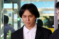 '102일 무단결근' 송민호, 결국 재복무 절차 밟나