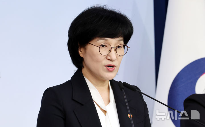 성평등부, 국감 시험대…구글 정보유출·가정폭력 대책 도마
