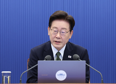 이 대통령 "우크라, 北 포로 일방 공개 사과 거부하면 추가 조치…남북 군사충돌 임박 운운 유감"