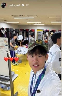 축구金 따고 '전역모 세리머니' 박승수 "진심으로 죄송하다"