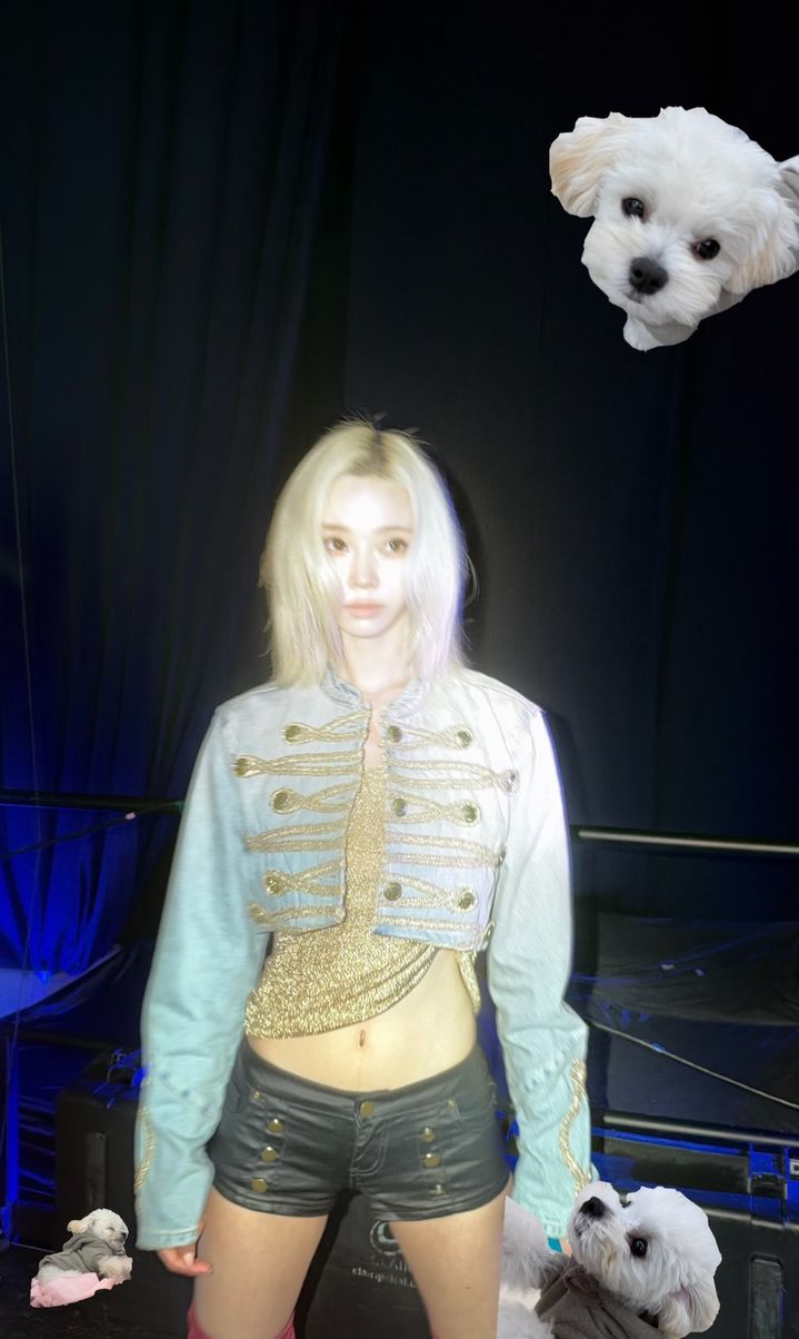 '금발여신' 윈터, 군살 제로 '슬림핏 실루엣' 비결은