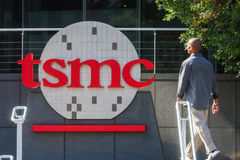 대만 TSMC, 3분기 순익 32조원…전년 대비 69% ↑ 