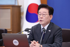이 대통령, '대구 마트천장 붕괴사고'에 인명구조 총력 지시