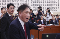 후반전 향하는 국감…김현지·김용범 증인 출석 공방 등 전운 고조