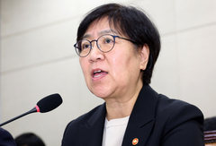 정은경 "기초연금, 내년 1분기부터 물가연동 소급 지급"(종합)