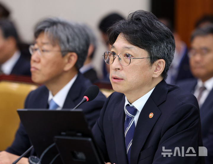 홍지선 "행정수도 완전 이전 목표…2차 공공기관 이전계획 연내 발표"