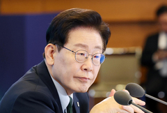 李 대통령 "해외 불법사이트 물리적 파괴"…'합법적 해킹' 어떻게 가능할까
