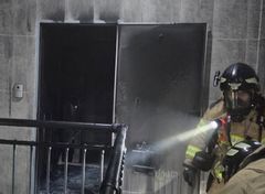서산 대산읍 상가주택 4층서 불…5200만원 피해