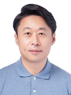 '거제에서 20년' 소아 돌본 의사…"내 소망은 이것"