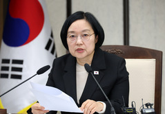 韓총리 "현실과 안 맞는 규제 과감히 고쳐야…조업 규제 절반 줄일 것"(종합)