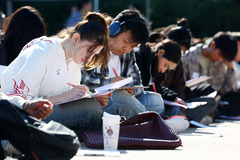 카카오뱅크, 비대면 '외국인통장' 출시…카드·해외송금 원스톱 금융서비스