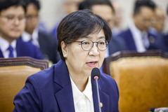 비대면 약 배송 확대 논란에…정은경 "의견 수렴할 것"