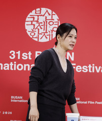 BIFF 찾은 김현주