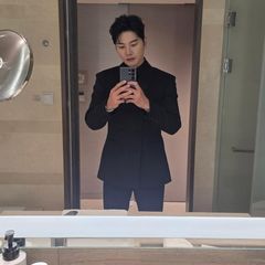 이이경, 사생활 논란 속 부국제 참석…영화 홍보 열일