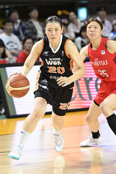 여자농구 우리은행, 일본 후지쯔에 71-78 패배…박신자컵 우승 좌절
