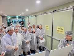 국산 콩 생산부터 두부 가공까지…파주에 20억 투입 공장 개소