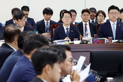 황종우 "북극항로 경제성 2040년 확보 예상…북극항로 북한 연계 일축"