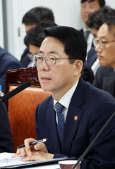 CPTPP 가입 수산업 피해 817억뿐?…국감서 산정 기준 도마(종합)