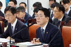 "왜 굳이 통합하나"…4개 항만공사 통폐합, 여야 우려 쏟아져(종합)