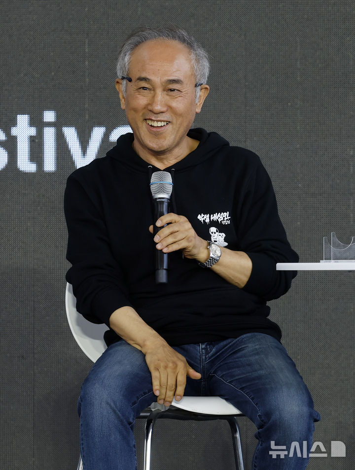 부국제 찾은 정일영 교수