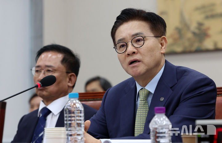 '수시 먹통' 때 대교협 사무총장은 해외출장…회장 "사퇴 포함 책임"