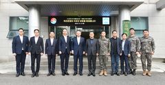 우리은행, 국방부 유해발굴감식단 찾아 위문금 전달