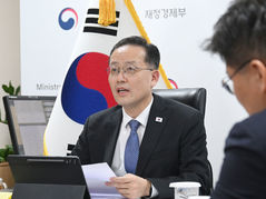 이형일, 美베선트와 상견례…"한미 경제·금융 협력 중요"(종합)