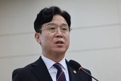 노동장관 "'주52시간' 예외 신중해야…사회적 대화 조율 최선"