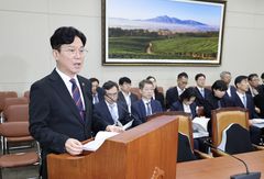 김영훈 "'주52시간' 예외 신중 검토…노동감독관 전문성 강화"(종합)