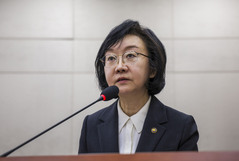 ECM 미용 목적 규제 논란…식약처 "체계 개편"