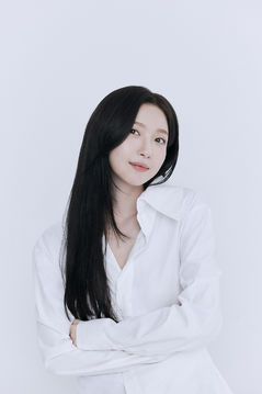 주현영, 소속사 AIMC와 재계약