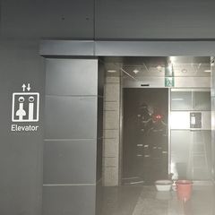 평택 27층 아파트 지하주차장 화재…2살 여아 중상