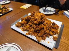 [현장]"고추장 맛은 진하게, 바삭함은 오래" 노랑통닭 신메뉴 맛보니