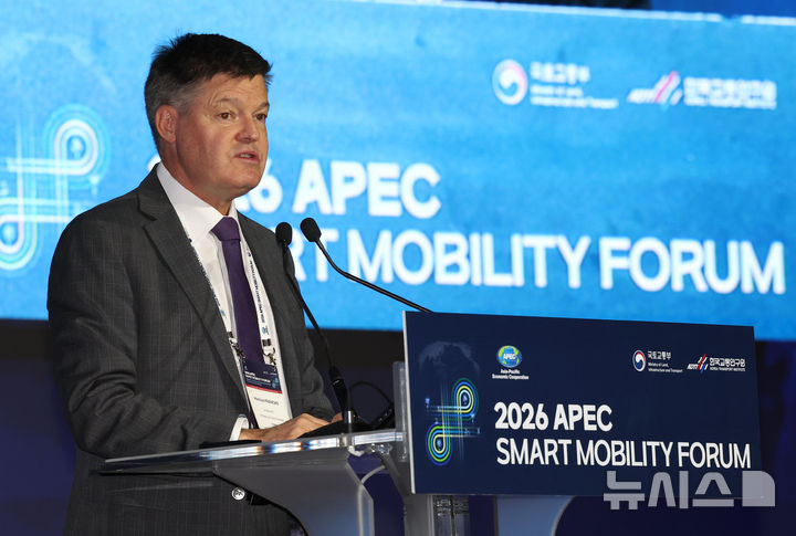 2026 APEC 스마트 모빌리티 포럼, 축사하는 마티아스 프랑케 대사